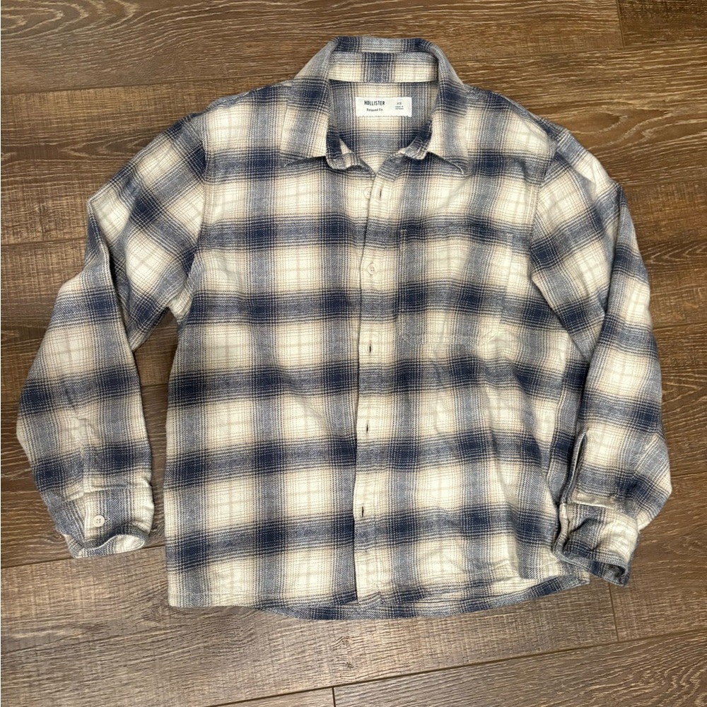 Hollister Navy and Beige Plaid Shirt